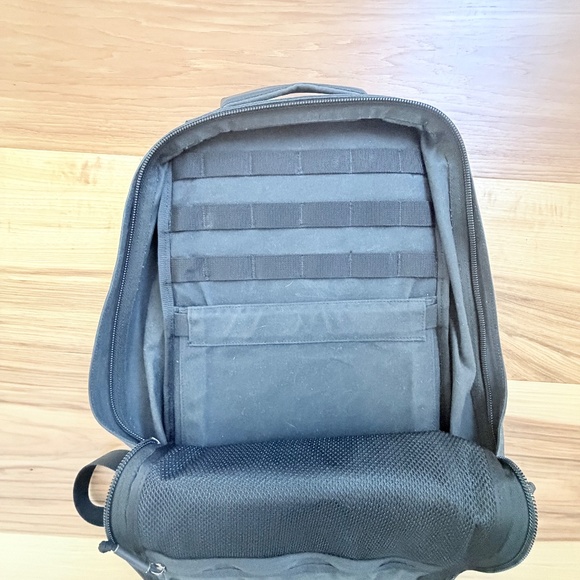 GORUCK Waxed Duck Canvas GR1 Backpack – Leather Bottom – 21L – Made in USA - Picture 5 of 6